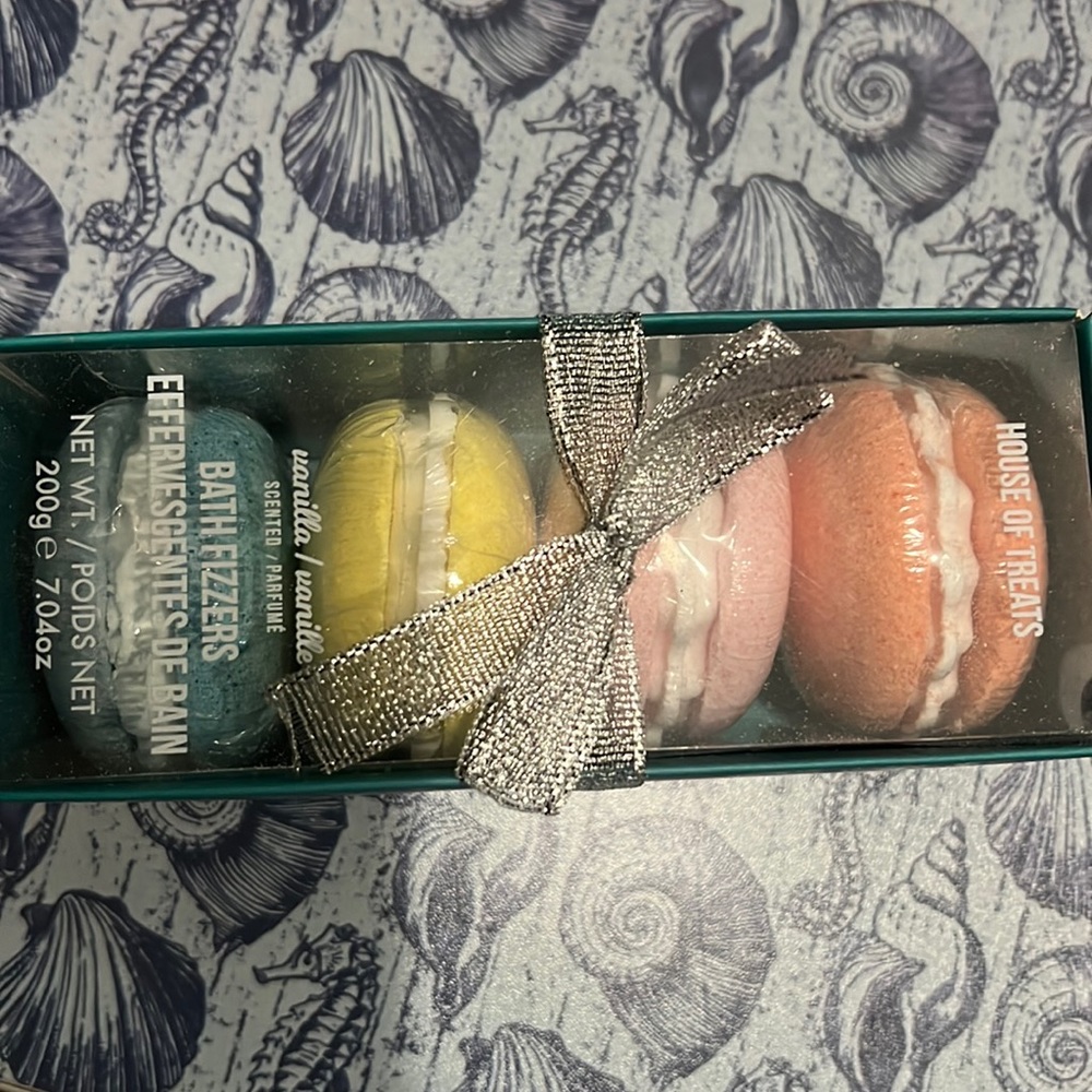 Bath Fizzers Brand New in a box